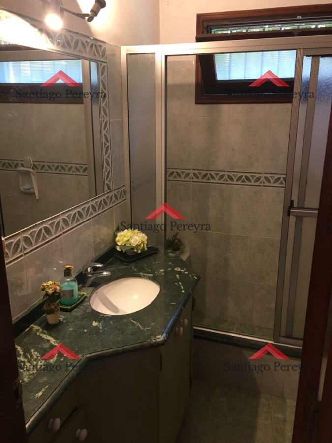 Casa ID.8850 - Vendo hermosa propiedad en Pinares