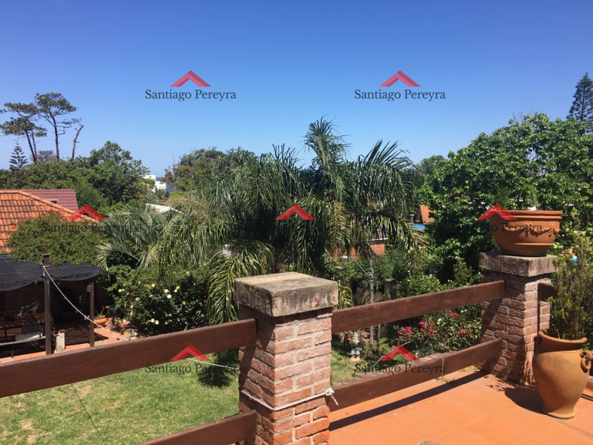Casa ID.8850 - Vendo hermosa propiedad en Pinares
