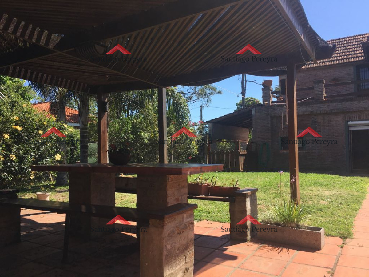 Casa ID.8850 - Vendo hermosa propiedad en Pinares
