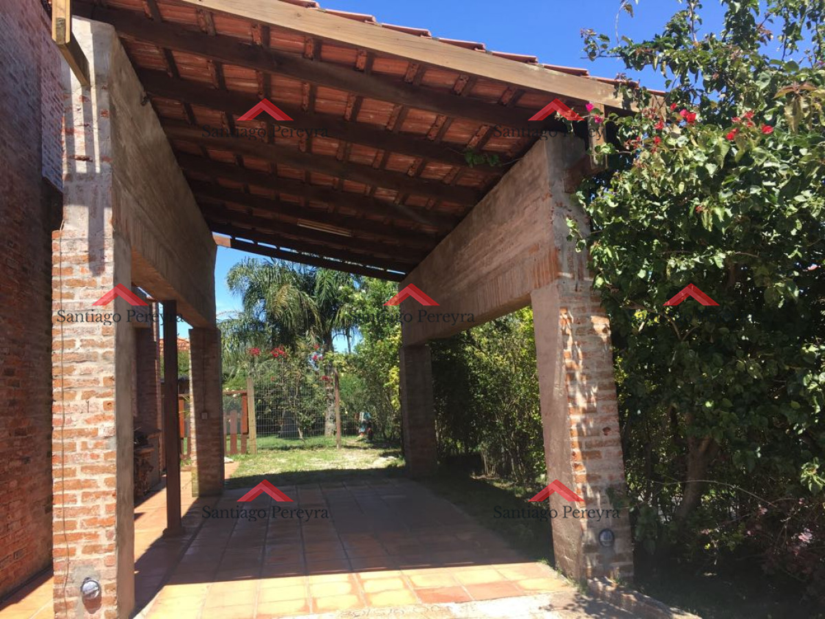 Casa ID.8850 - Vendo hermosa propiedad en Pinares