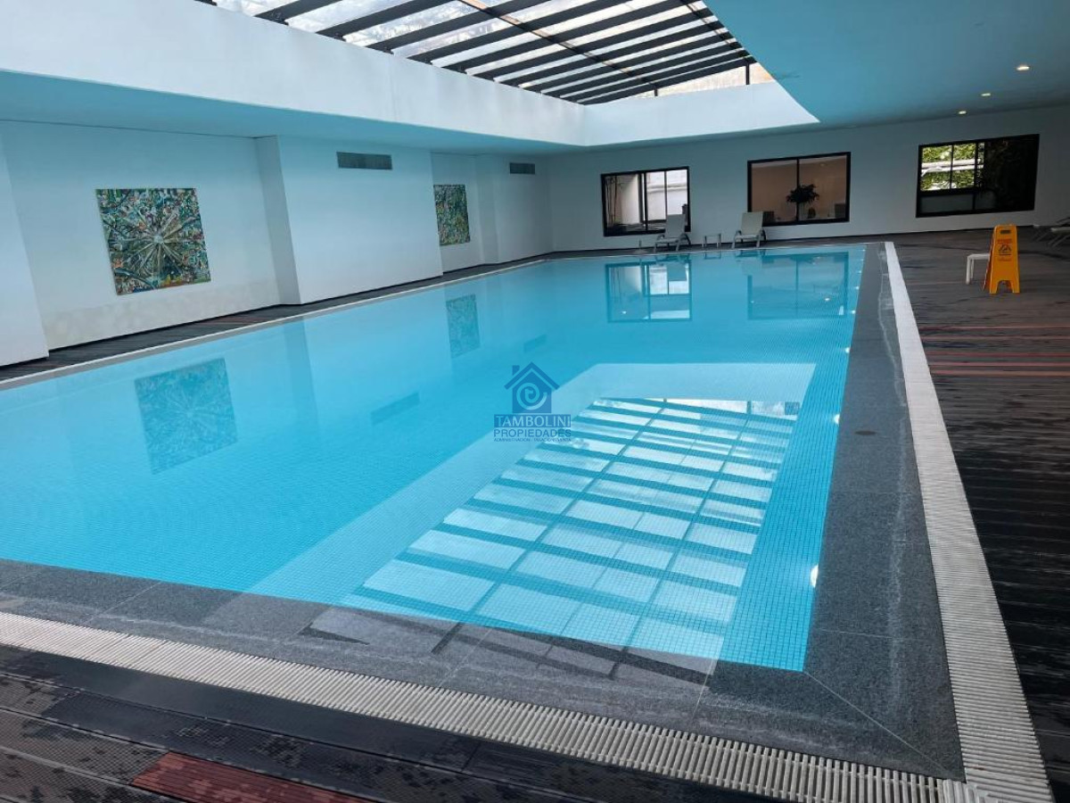 Apartamento ID.586 - Venta apartamento 1 dormitorio y 2 baños con balcón - Punta del Este