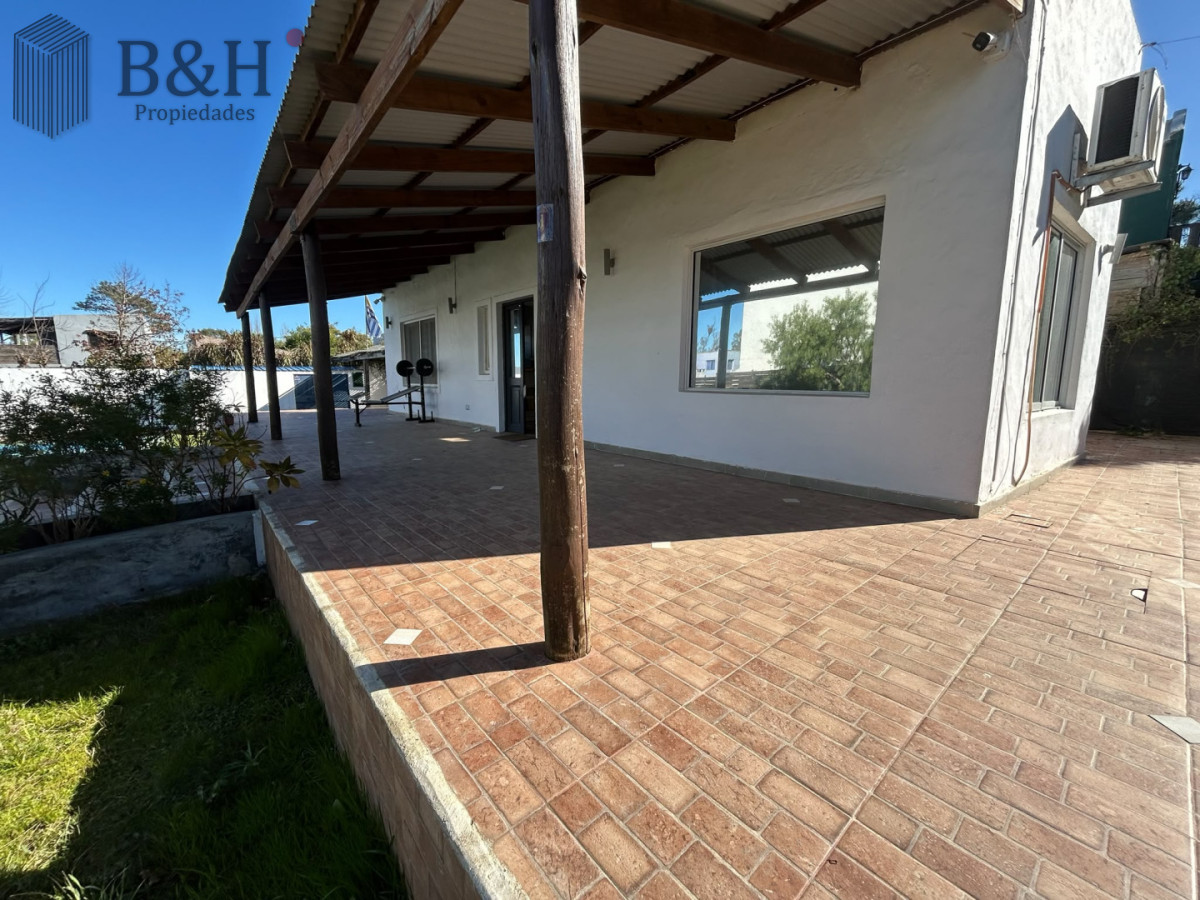 Casa ID.7737 - CASA BALNEARIO BS AS