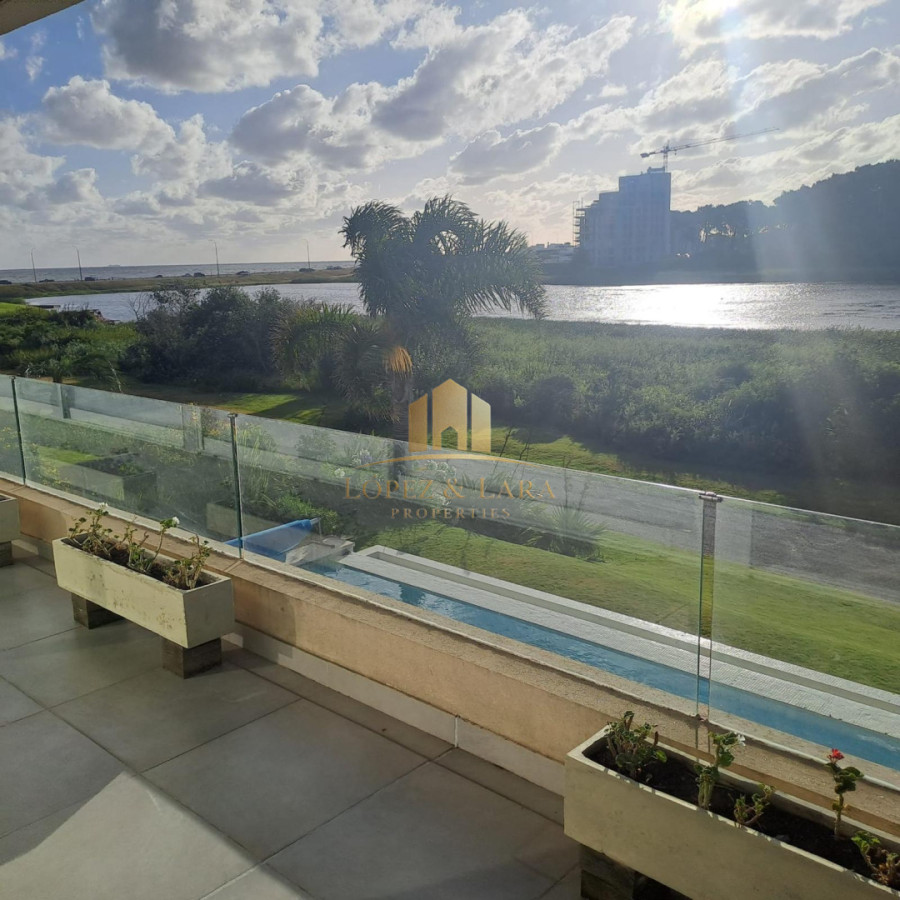 Casa ID.407 - Casa en Punta del Este, Laguna del Diario