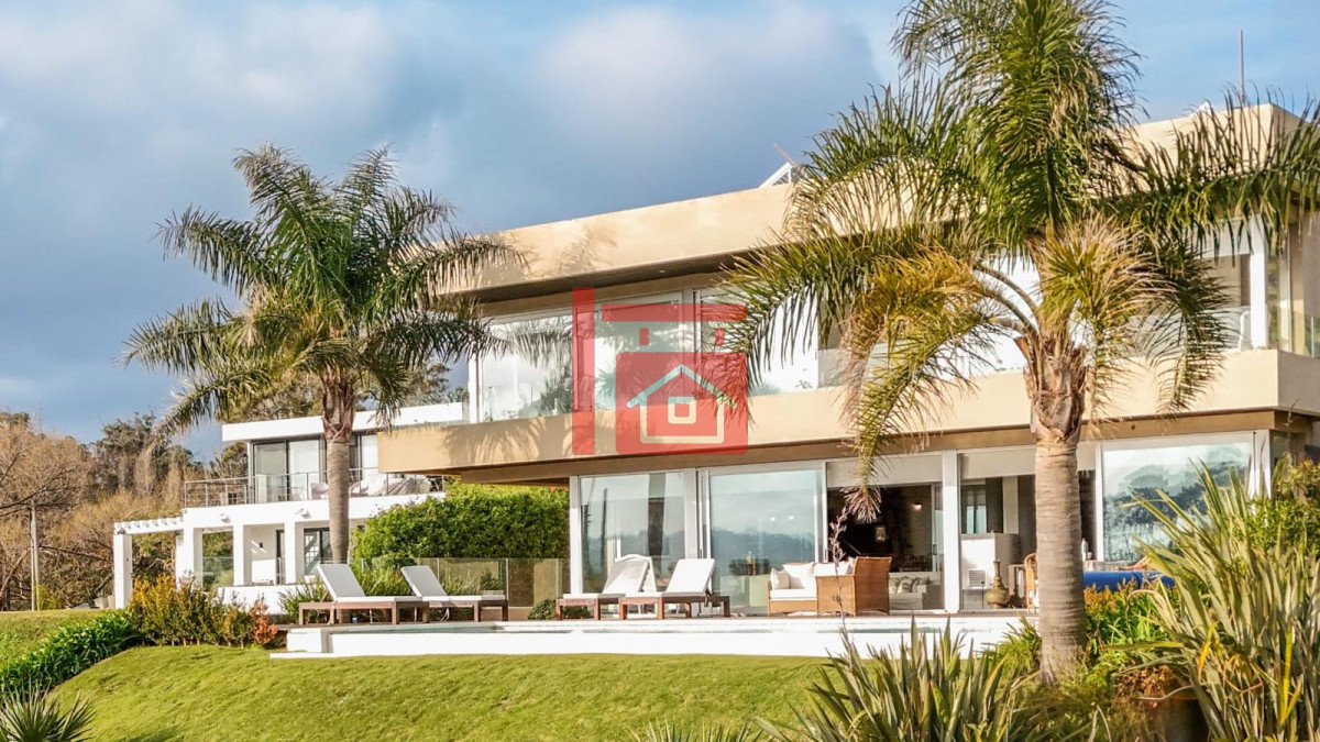 Casa ID.1220 - Casa en Punta del Este, Laguna del Diario