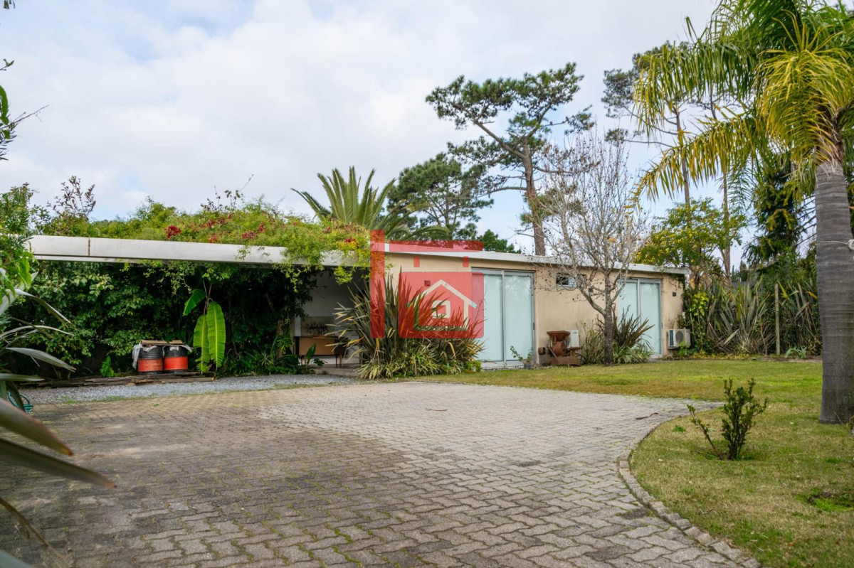 Casa ID.1220 - Casa en Punta del Este, Laguna del Diario