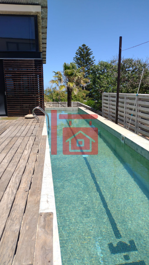 Casa ID.1221 - Hermosa casa en venta 