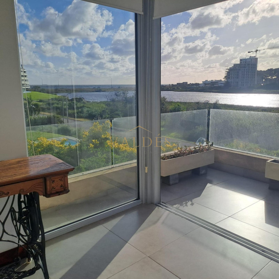 Casa ID.5475 - Casa de 6 Dormitorios en Laguna del Diario, Punta del Este