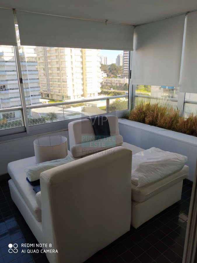 Apartamento ID.934 - Vendo departamento amplio de 3 dormitorios y dependencia con vista al mar