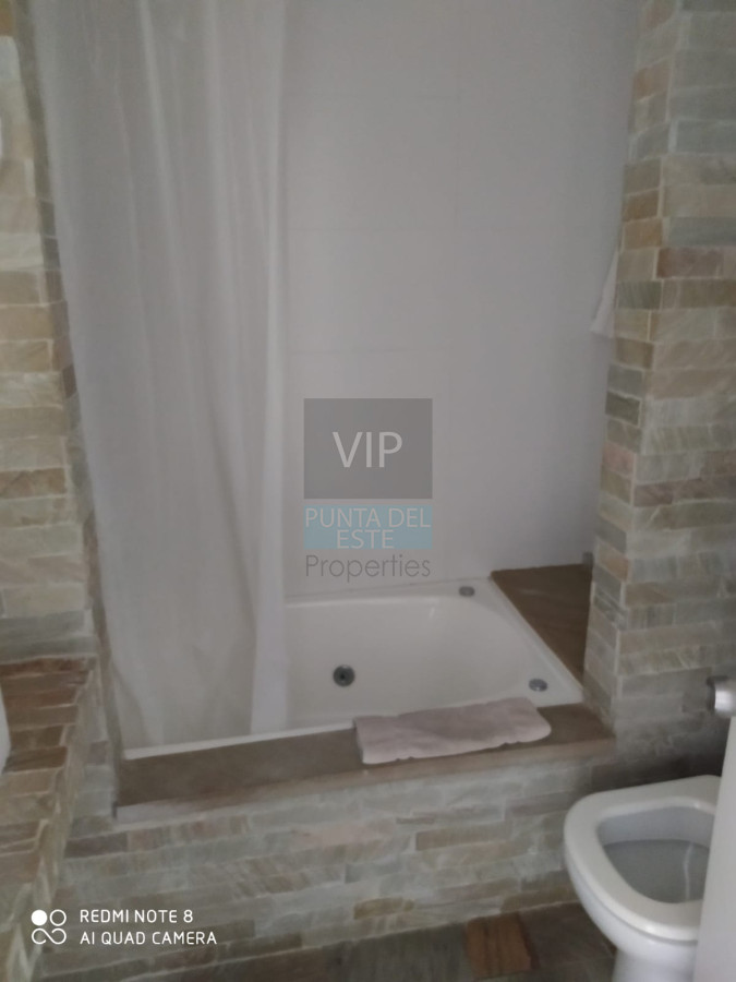Apartamento ID.934 - Vendo departamento amplio de 3 dormitorios y dependencia con vista al mar