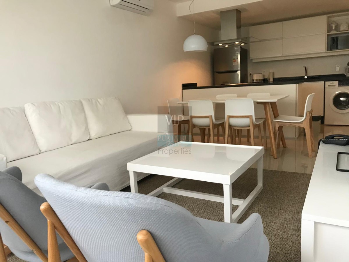 venta apartamento de 2 dormitorios en Playa Brava