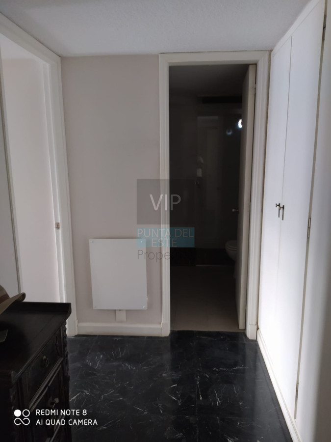 Apartamento ID.934 - Vendo departamento amplio de 3 dormitorios y dependencia con vista al mar