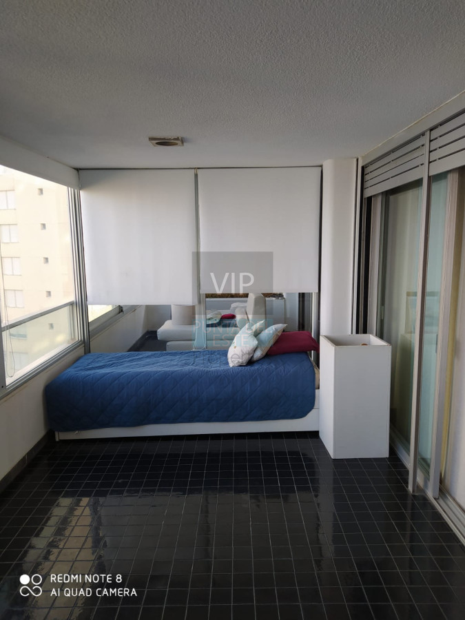 Apartamento ID.934 - Vendo departamento amplio de 3 dormitorios y dependencia con vista al mar
