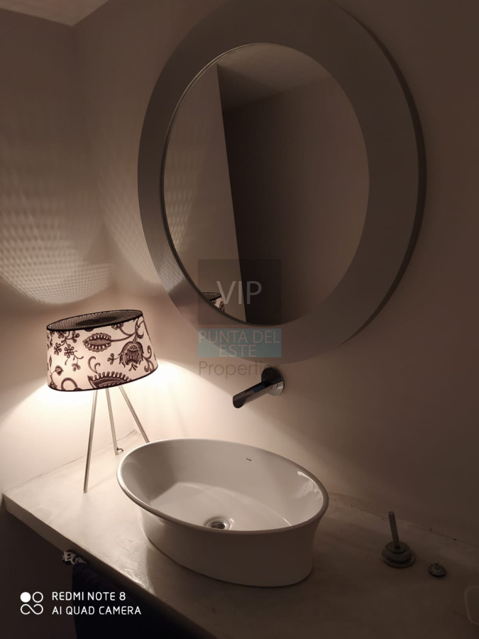 Apartamento ID.934 - Vendo departamento amplio de 3 dormitorios y dependencia con vista al mar