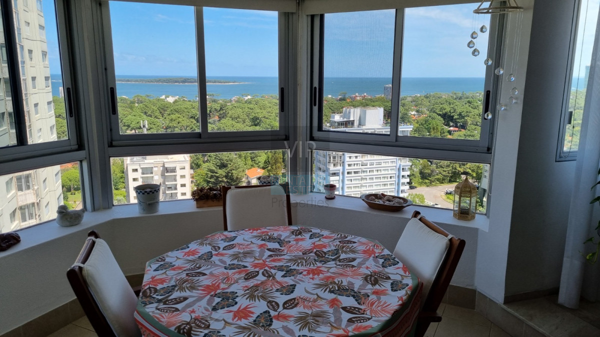 Venta apartamento de 3 dormitorios en Roosevelt - Punta del Este