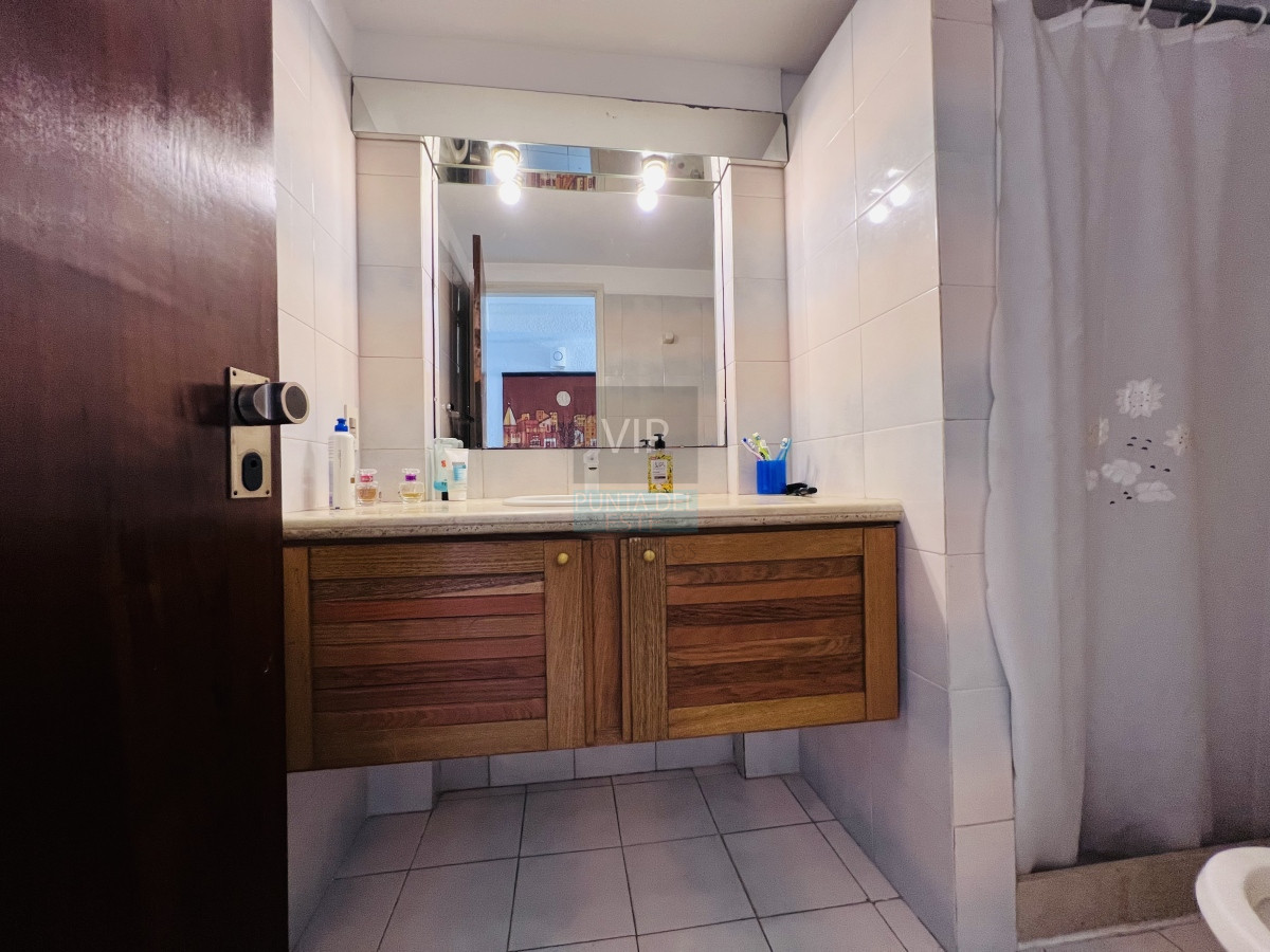 Apartamento ID.1002 - Penthouse en venta en Punta del Este con vista 