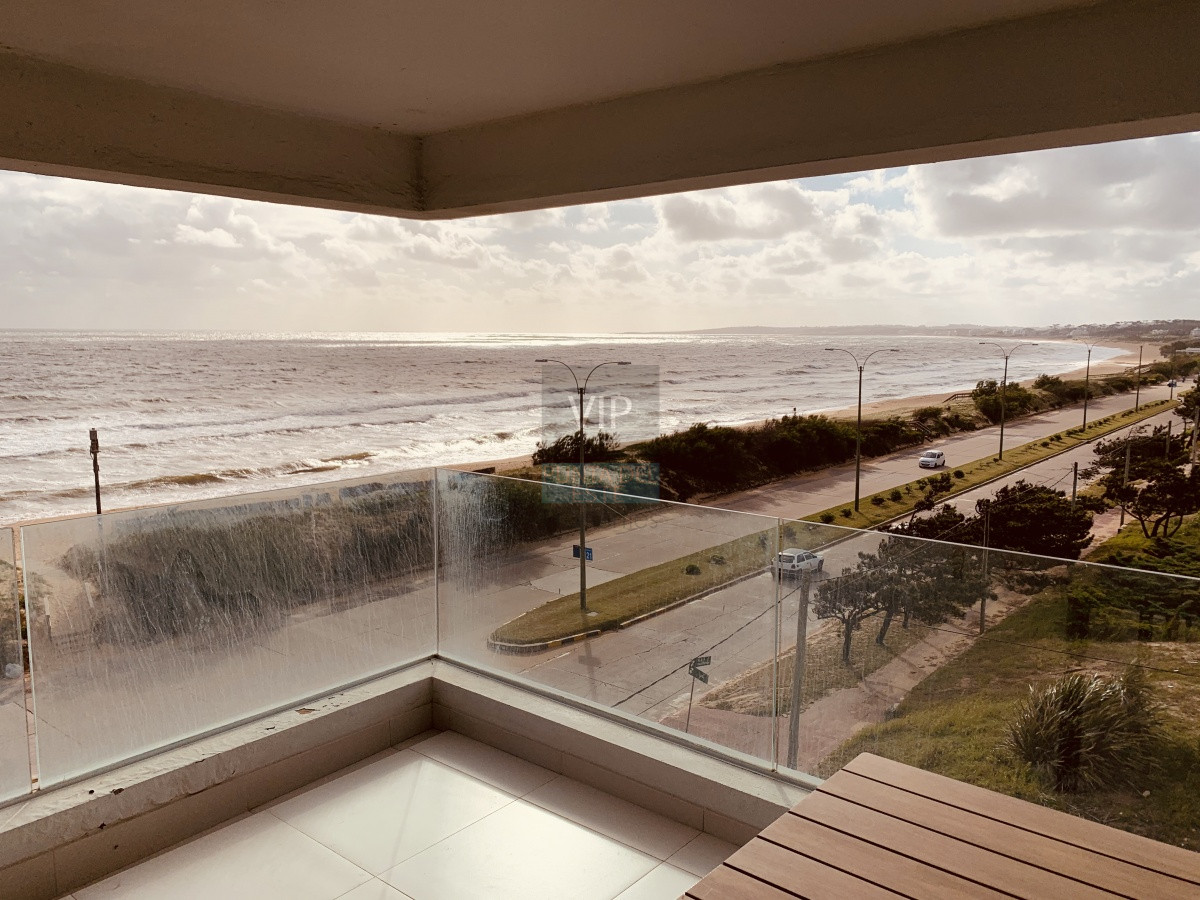 Apartamento ID.505 -  Penthouse de 3 dormitorios en playa mansa