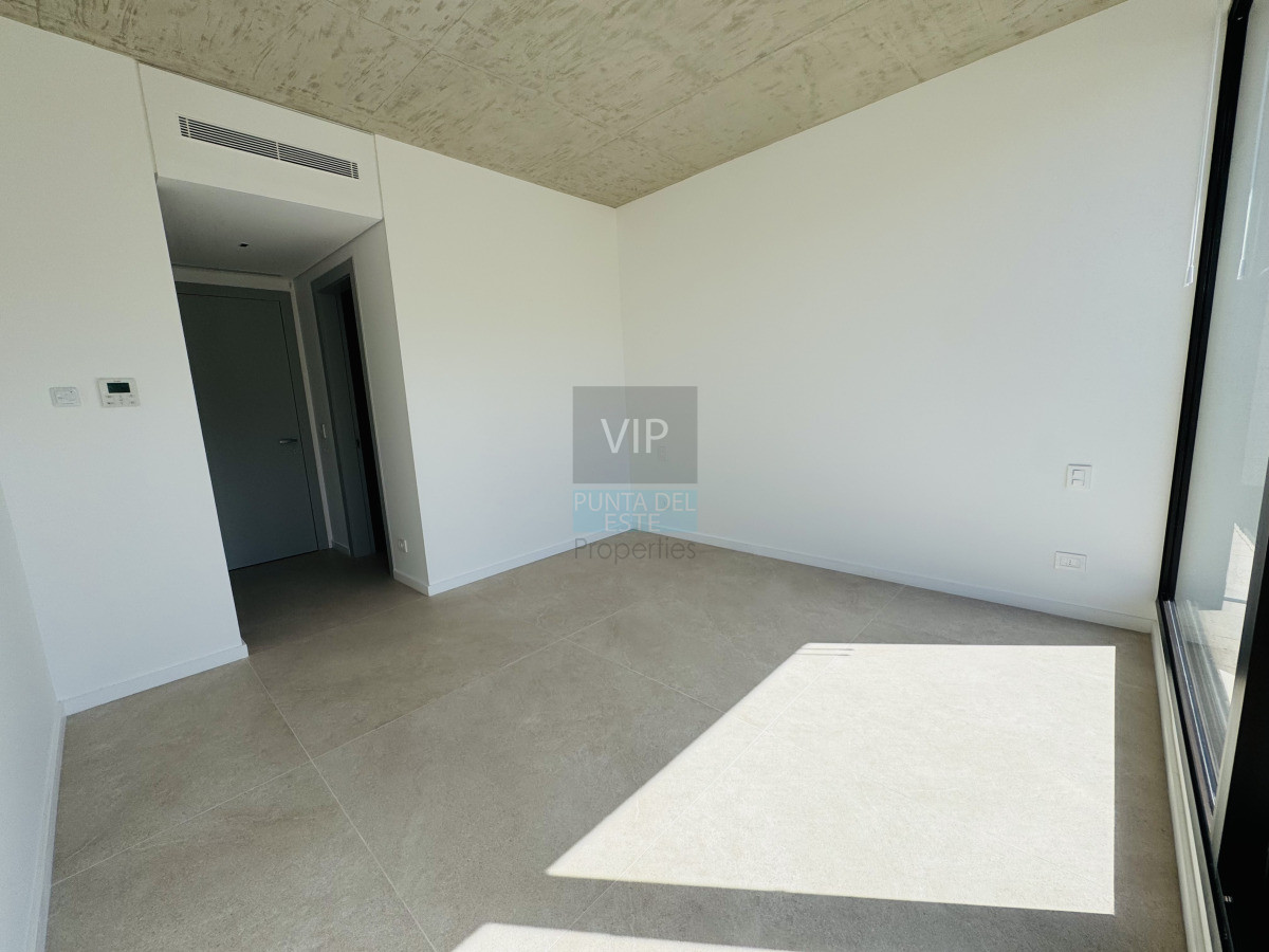 Apartamento ID.2735 - Apartamento Venta 3 dormitorios en La Barra Con Vista al Mar