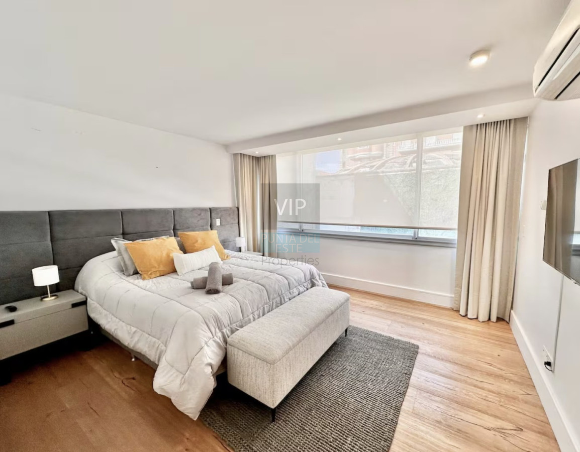 Apartamento ID.2752 - Apartamento 3 Dormitorios Puerto Punta del Este Vista al Mar - Piscina Privada