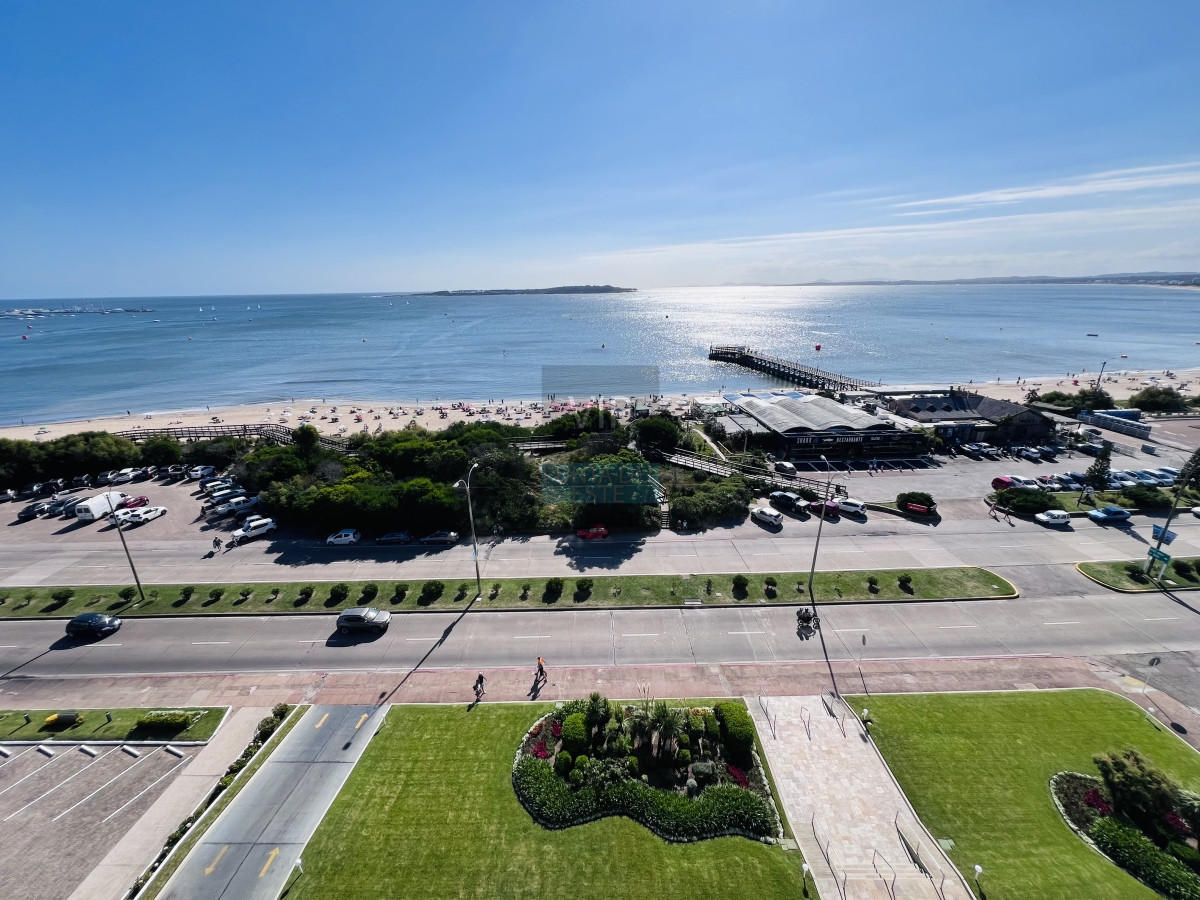 Apartamento ID.2003 - Venta apartamento 3 dormitorios playa mansa