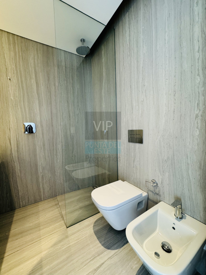 Apartamento ID.2735 - Apartamento Venta 3 dormitorios en La Barra Con Vista al Mar