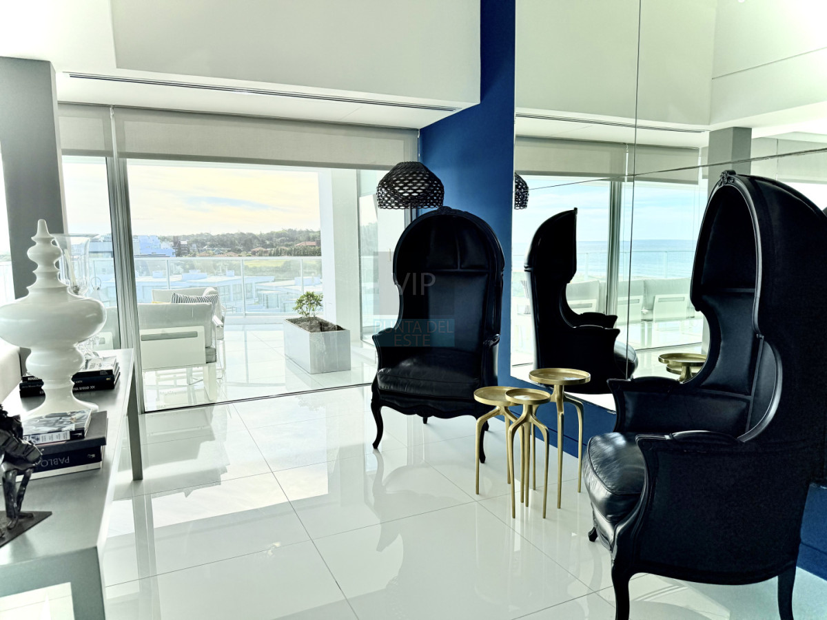 Apartamento ID.2750 - Penthouse exclusivo en Edificio Mythos | Vista plena al mar