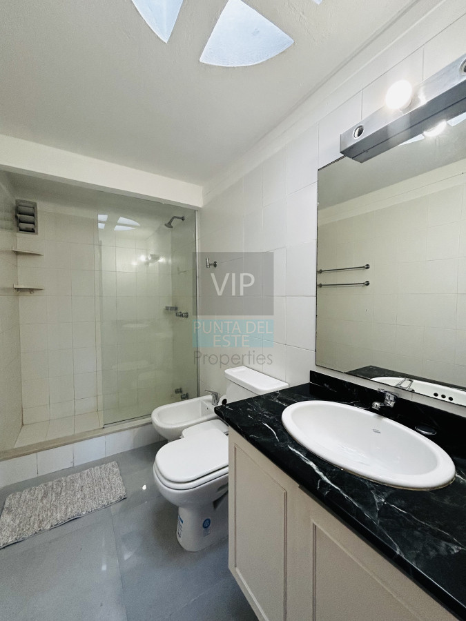 Apartamento ID.2311 - Alquiler temporal 2 dormitorios con parrillero propio