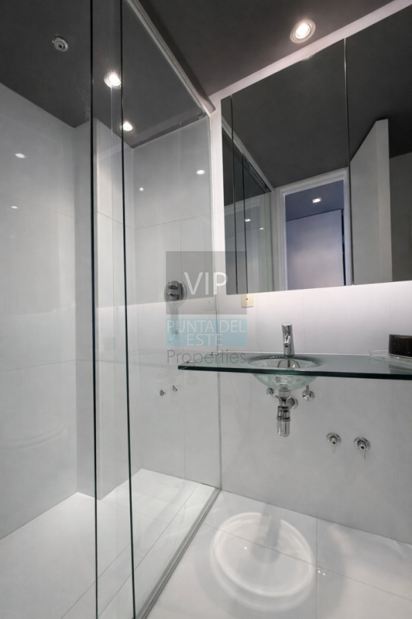 Apartamento ID.2750 - Penthouse exclusivo en Edificio Mythos | Vista plena al mar