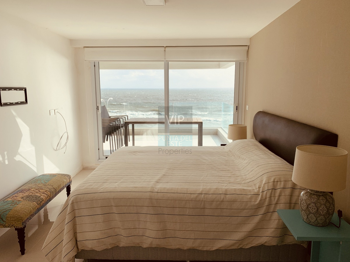 Apartamento ID.505 -  Penthouse de 3 dormitorios en playa mansa