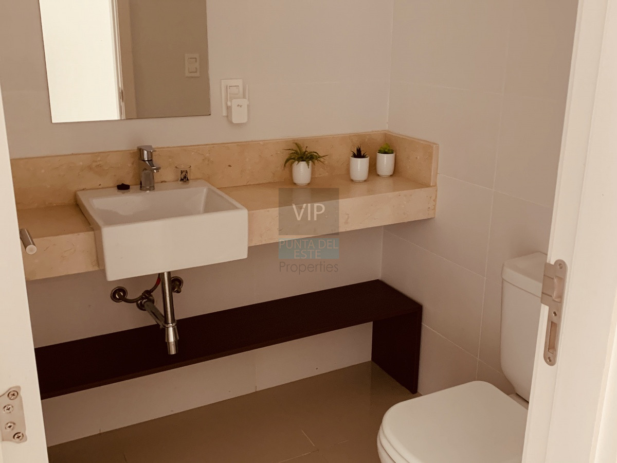 Apartamento ID.505 -  Penthouse de 3 dormitorios en playa mansa