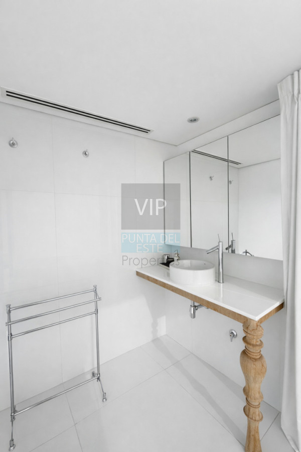 Apartamento ID.2750 - Penthouse exclusivo en Edificio Mythos | Vista plena al mar