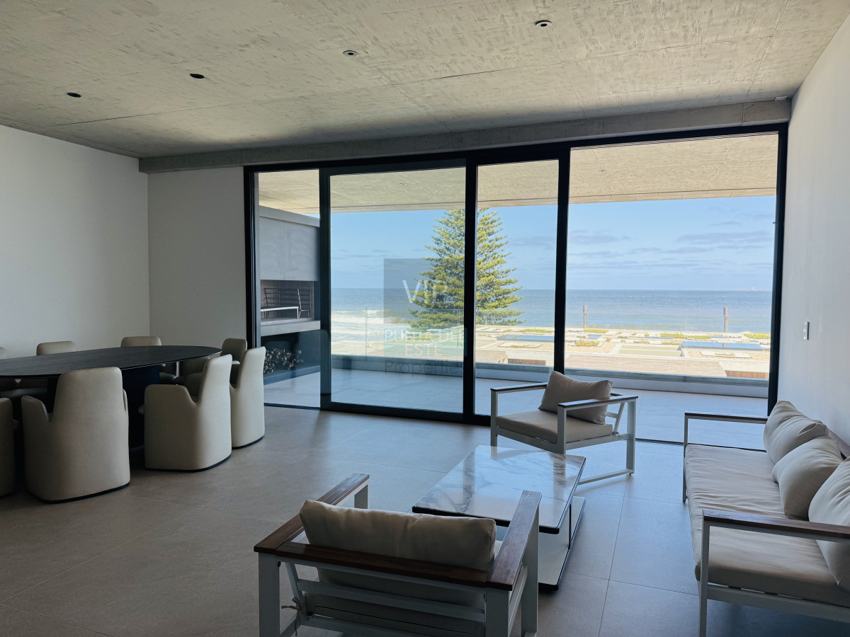Apartamento ID.2735 - Apartamento Venta 3 dormitorios en La Barra Con Vista al Mar