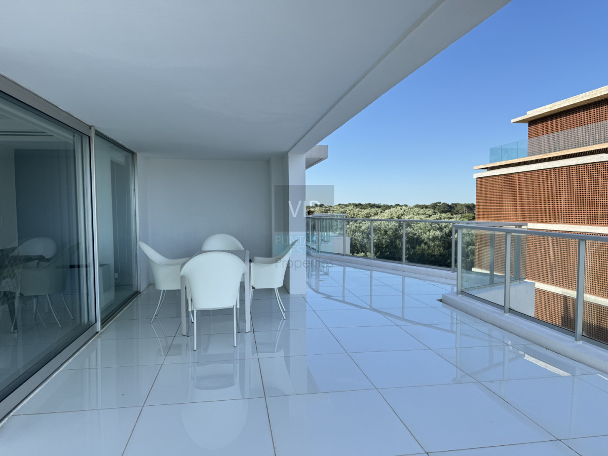 Apartamento ID.2750 - Penthouse exclusivo en Edificio Mythos | Vista plena al mar