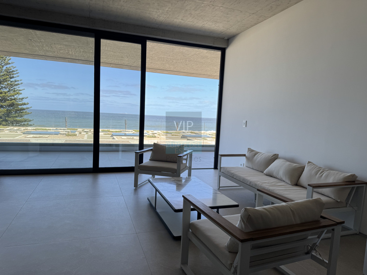 Apartamento ID.2735 - Apartamento Venta 3 dormitorios en La Barra Con Vista al Mar