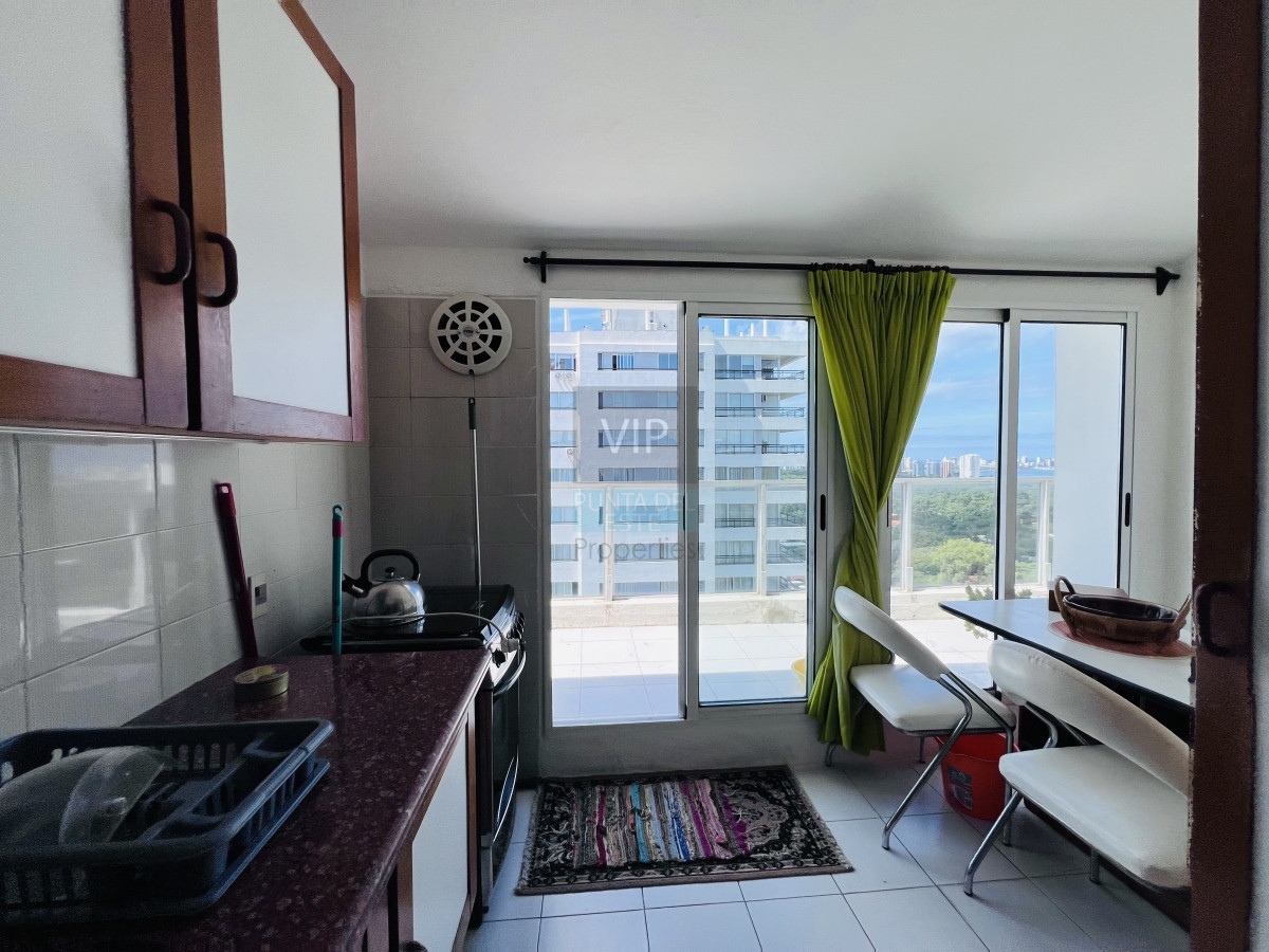 Apartamento ID.1002 - Penthouse en venta en Punta del Este con vista 