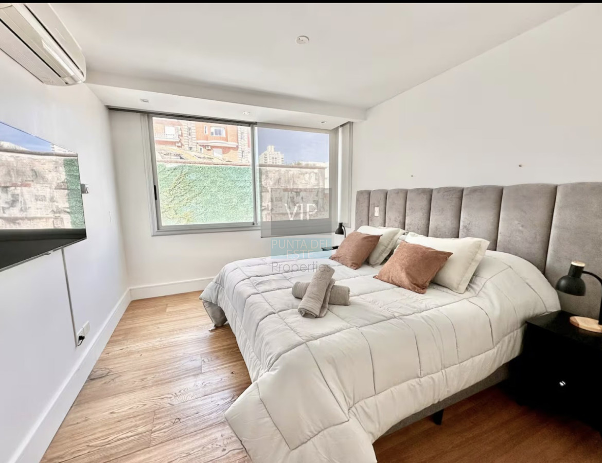 Apartamento ID.2752 - Apartamento 3 Dormitorios Puerto Punta del Este Vista al Mar - Piscina Privada