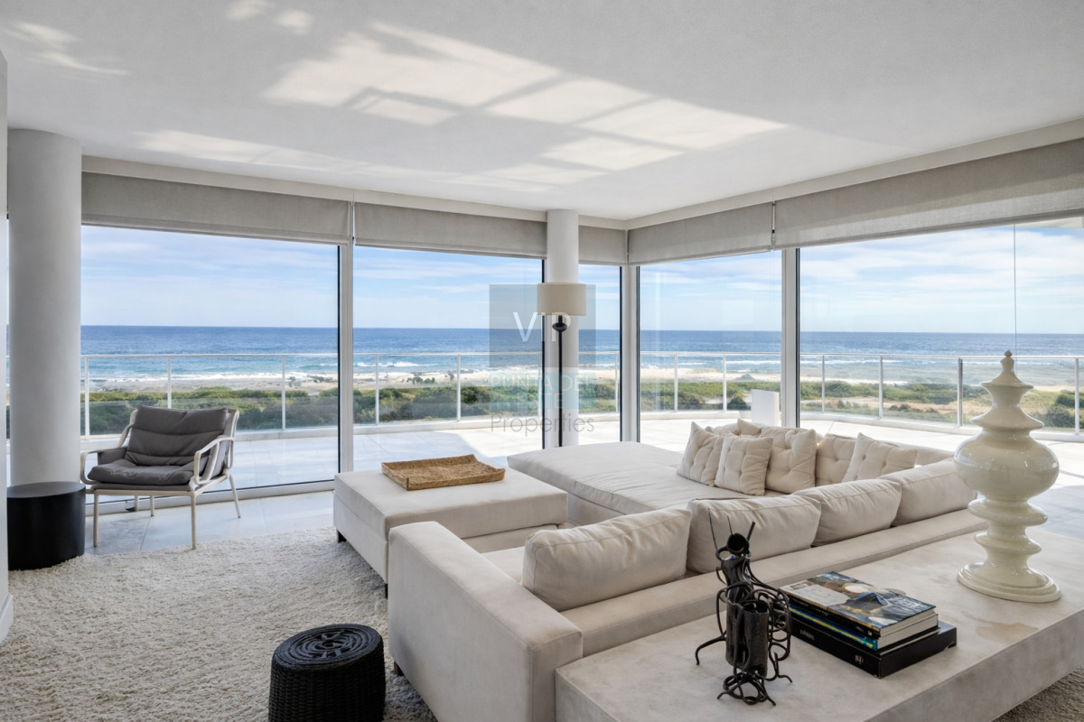 Apartamento ID.2750 - Penthouse exclusivo en Edificio Mythos | Vista plena al mar