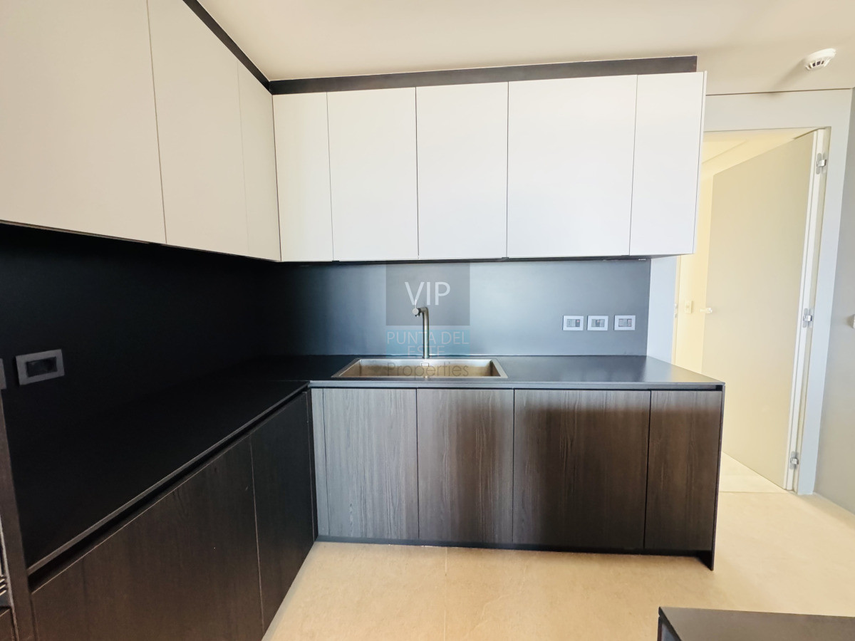 Apartamento ID.2735 - Apartamento Venta 3 dormitorios en La Barra Con Vista al Mar