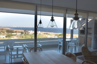 Venta apartamento 2 dormitorios con vista Punta Ballena