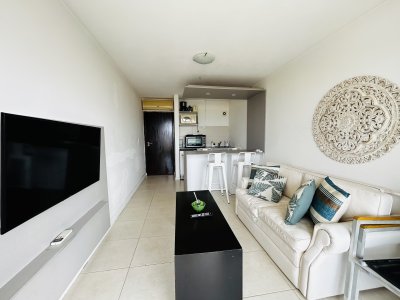 Alquiler apartamento 1 dormitorio frente al mar invernal