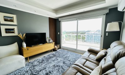 Venta de Penthouse de 3 dormitorios con vista al mar en Aidy grill - Punta del Este