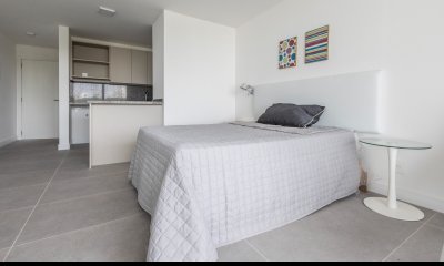 Monoambiente en venta Aidy grill - Punta del Este