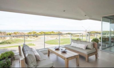 Vendo hermoso apto 4 suites frente al mar