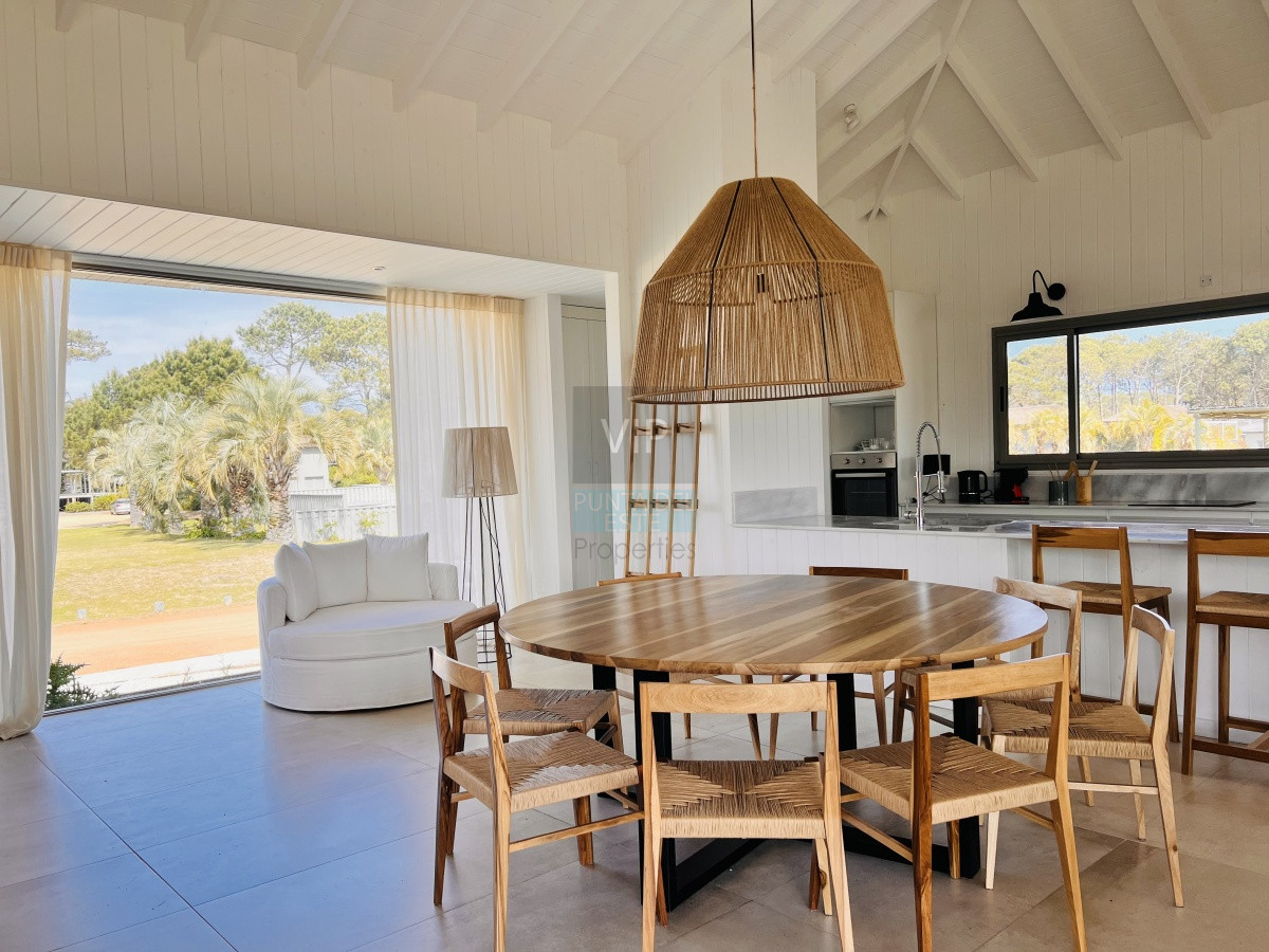 Alquiler casa de 3 dormitorios José Ignacio