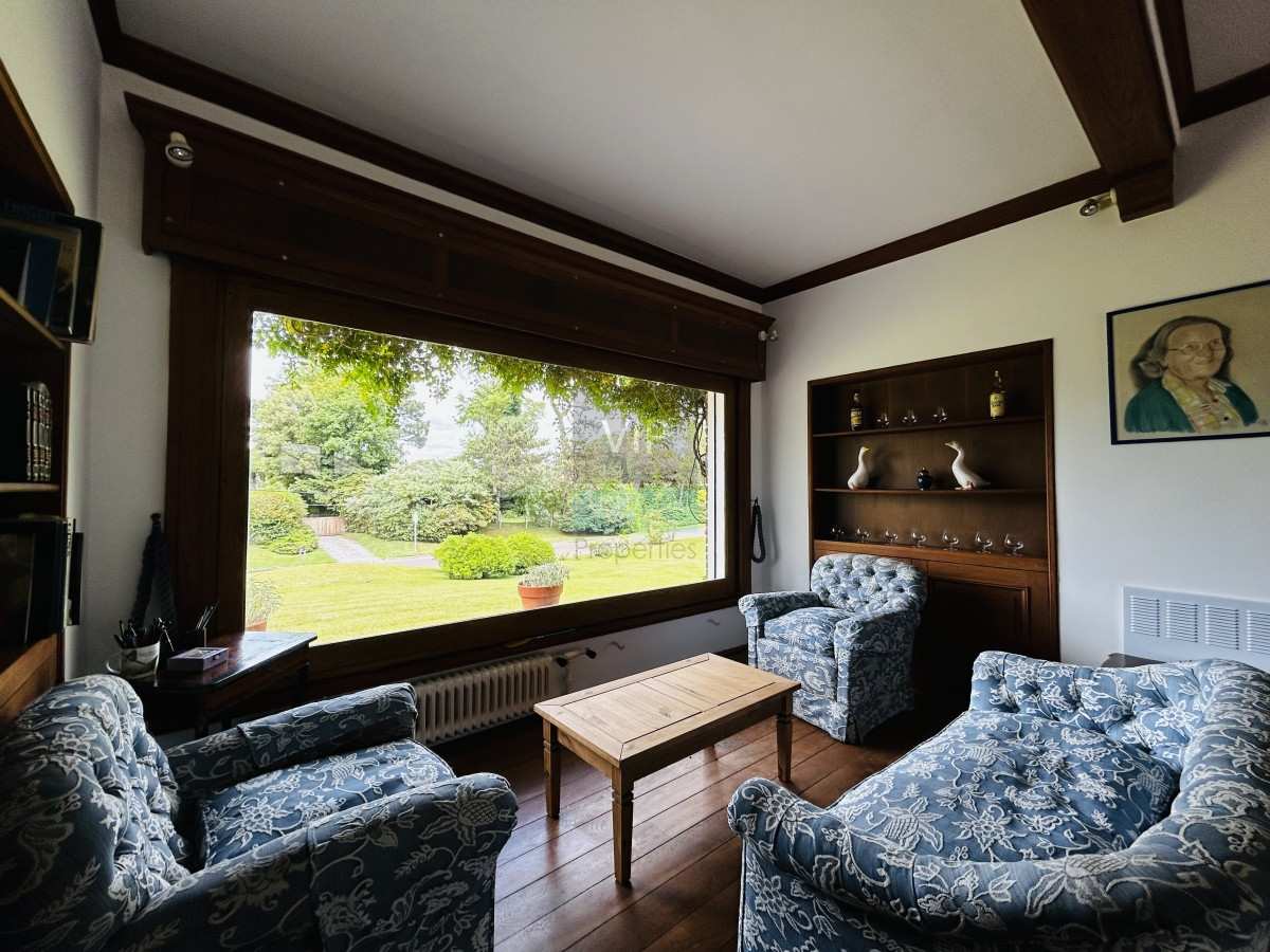 Casa ID.1917 - Alquiler casa de 5 dormitorios en el Golf Punta del Este