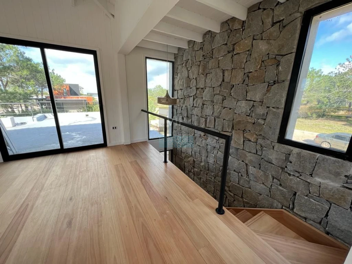 Casa ID.1804 - Venta casa de 4 dormitorios en José Ignacio con piscina