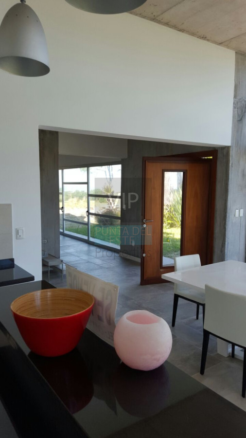 Casa ID.778 - Alquiler casa 4 dormitorios José ignacio