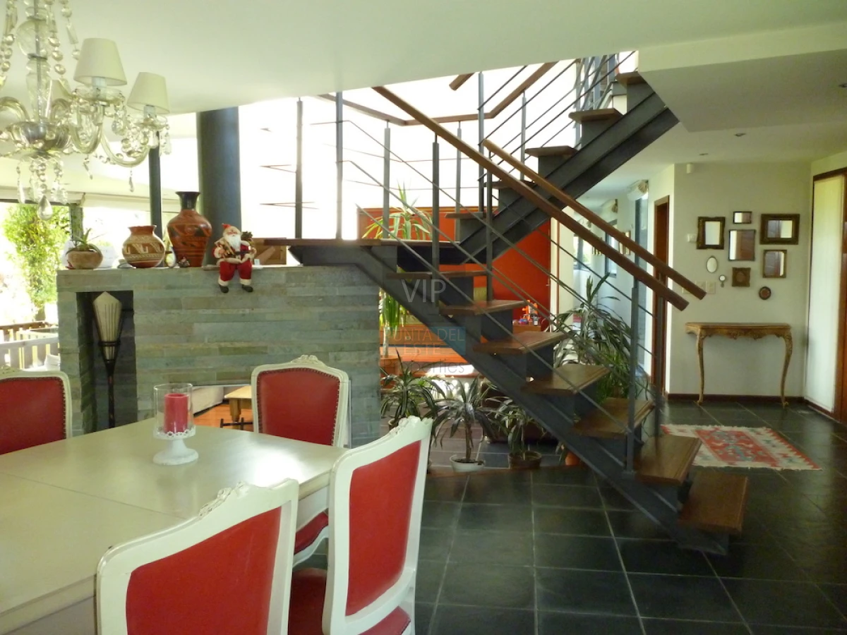 Casa ID.1859 - Casa alquiler 4 dormitorios en Punta del Este