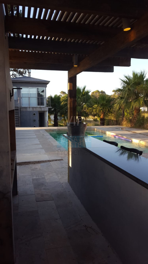 Casa ID.778 - Alquiler casa 4 dormitorios José ignacio