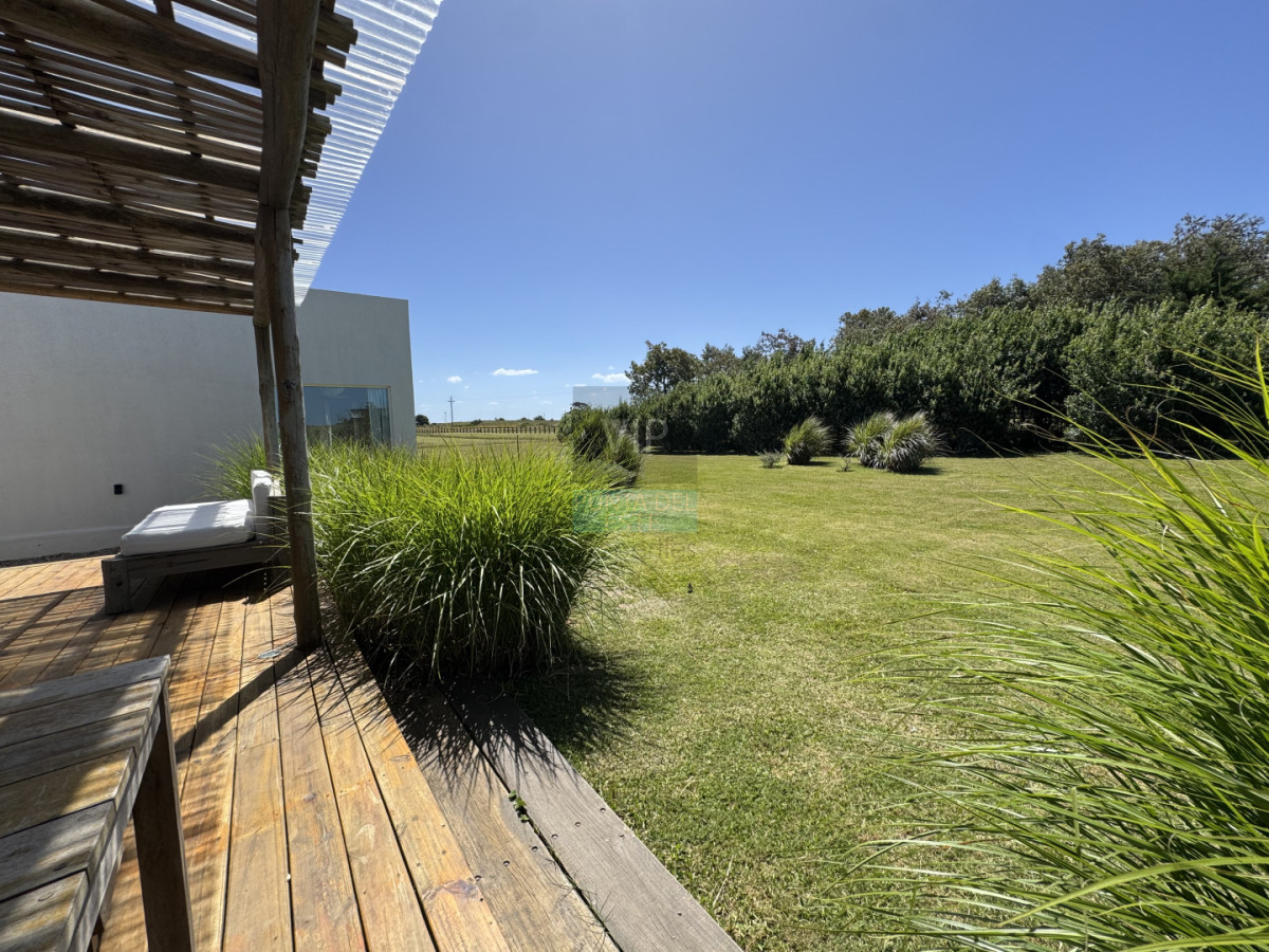 Casa ID.745 - Alquiler Casa 3 dormitorios En Las Garzas - Uruguay