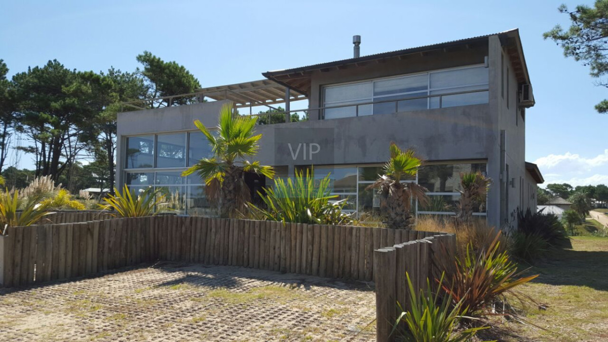 Casa ID.778 - Alquiler casa 4 dormitorios José ignacio